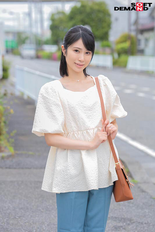 マジックミラー号 「性欲が抑えられなくて困っている男性の悩みを聞いてくれませんか？」セックスレスな人妻に18cmのギン勃ちペニスを見せつけて膣穴を濡れ濡れにさせて恍惚ナマSEX││ハイビジョン│1sdmm00180