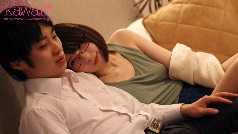 「シャワー浴びた方がいいですよ…」終電なくなり後輩女子社員の部屋に… 無防備すぎる部屋着姿とすっぴんに興奮した僕はチラつく妻の存在が吹き飛ぶほど一晩中モウレツにハメ狂った… 千石もなか│千石もなか│ハイビジョン│cawd00528