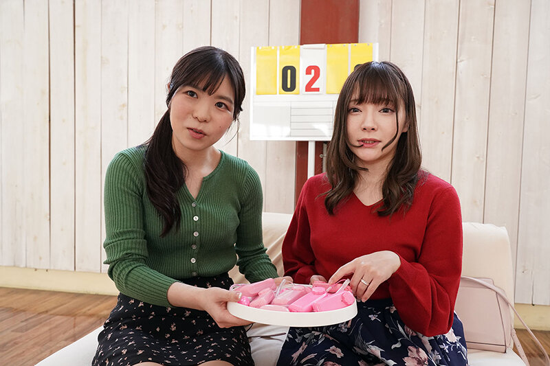 仲良しママ友2人組が協力して挑戦！（（（激震）））オマ○コ耐久トライアスロン ギチ詰めオマ○コで大量ローターが暴れまくりマン汁ダダ漏れ本気イキ！ゴール目前で快感に耐えきれずヌルッと落下で無念の失格デカチン中出しSEX！││ハイビジョン│dvmm00018