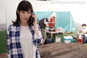 Jカップ専属第2弾！！人気NTR作品に登場！！ 町内キャンプNTR テントの中で何度も中出しされた妻の【閲覧注意】寝取られ映像 日下部加奈│日下部加奈│ハイビジョン│juq00111