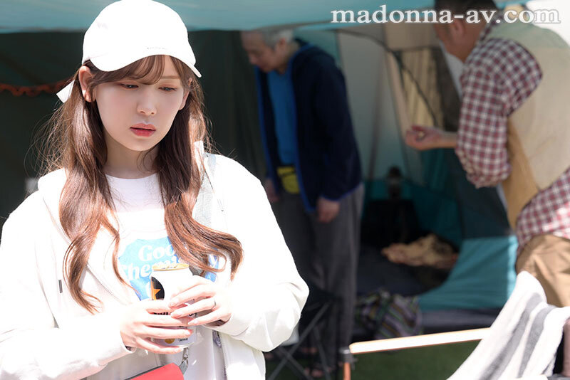 町内キャンプNTR テント内で何度も中出しされた妻の【閲覧注意】寝取られ映像 明里つむぎ│明里つむぎ│ハイビジョン│juq00405