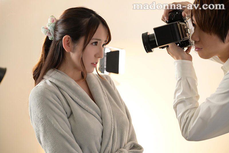 ヌードモデルNTR 上司と羞恥に溺れた妻の衝撃的浮気映像 小花のん│小花のん│ハイビジョン│juq00553