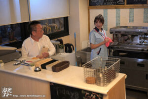 夜勤パート妻NTR 闇にまぎれて人妻は不倫に溺れていく…。 天海つばさ│天海つばさ│ハイビジョン│meyd00910