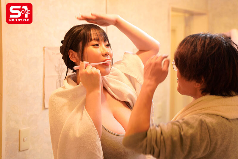 平日午後3時。私は「妻」を脱ぎ捨てた。際どいマッサージは不倫になりますか？ みなみ羽琉│みなみ羽琉（みなと羽琉）│ハイビジョン│sone00914